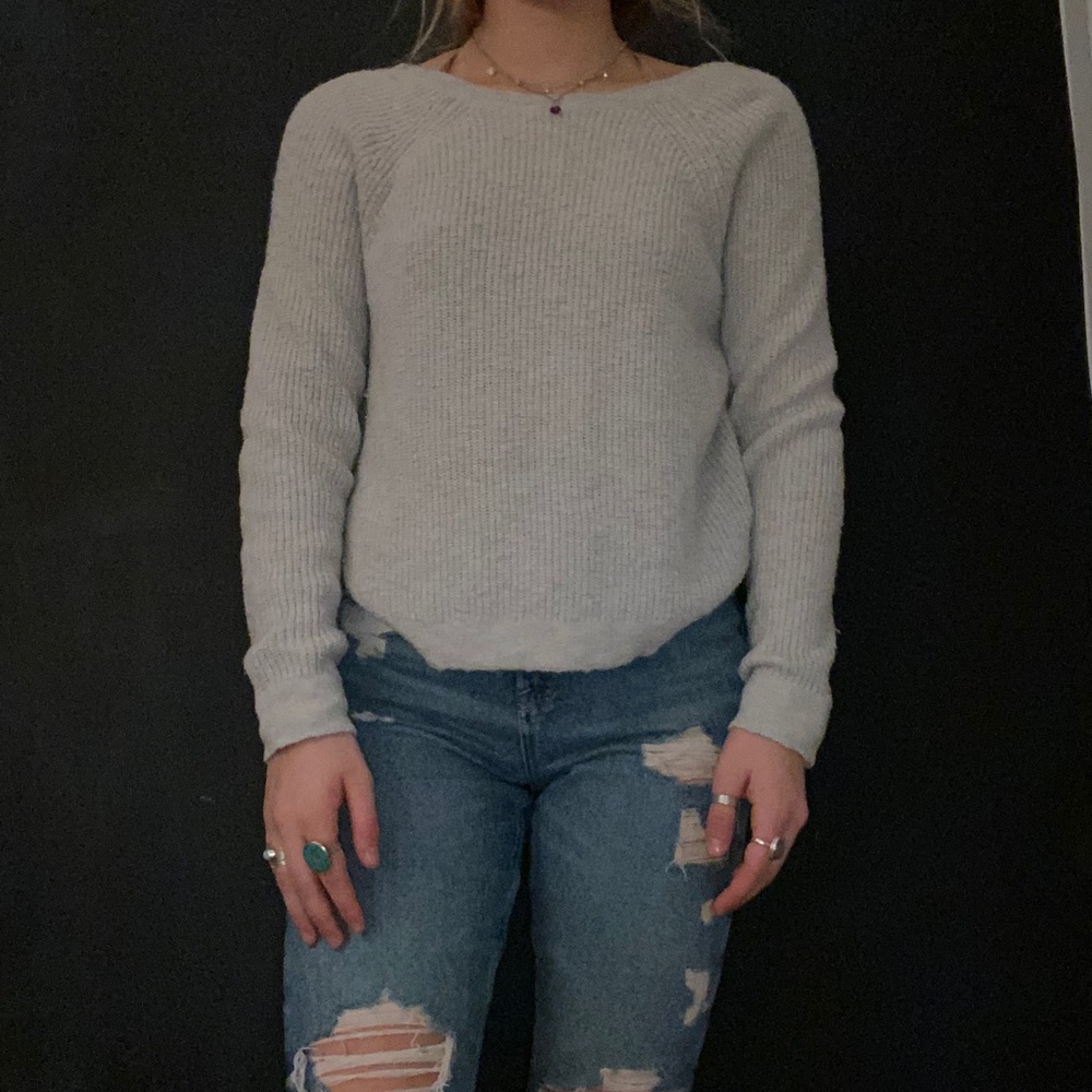 American Eagle gray sweater with a knot back